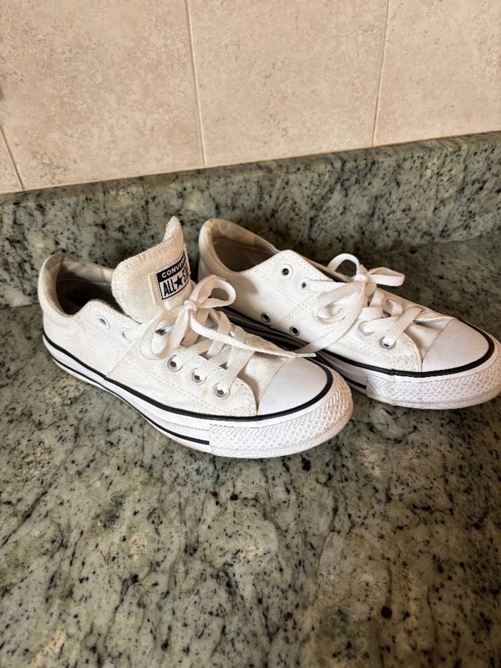 Converse All Star sneakers size 7